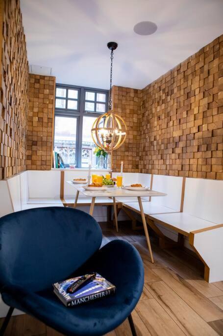 City Superhost: Luxury Deansgate Townhouse Manchester Buitenkant foto